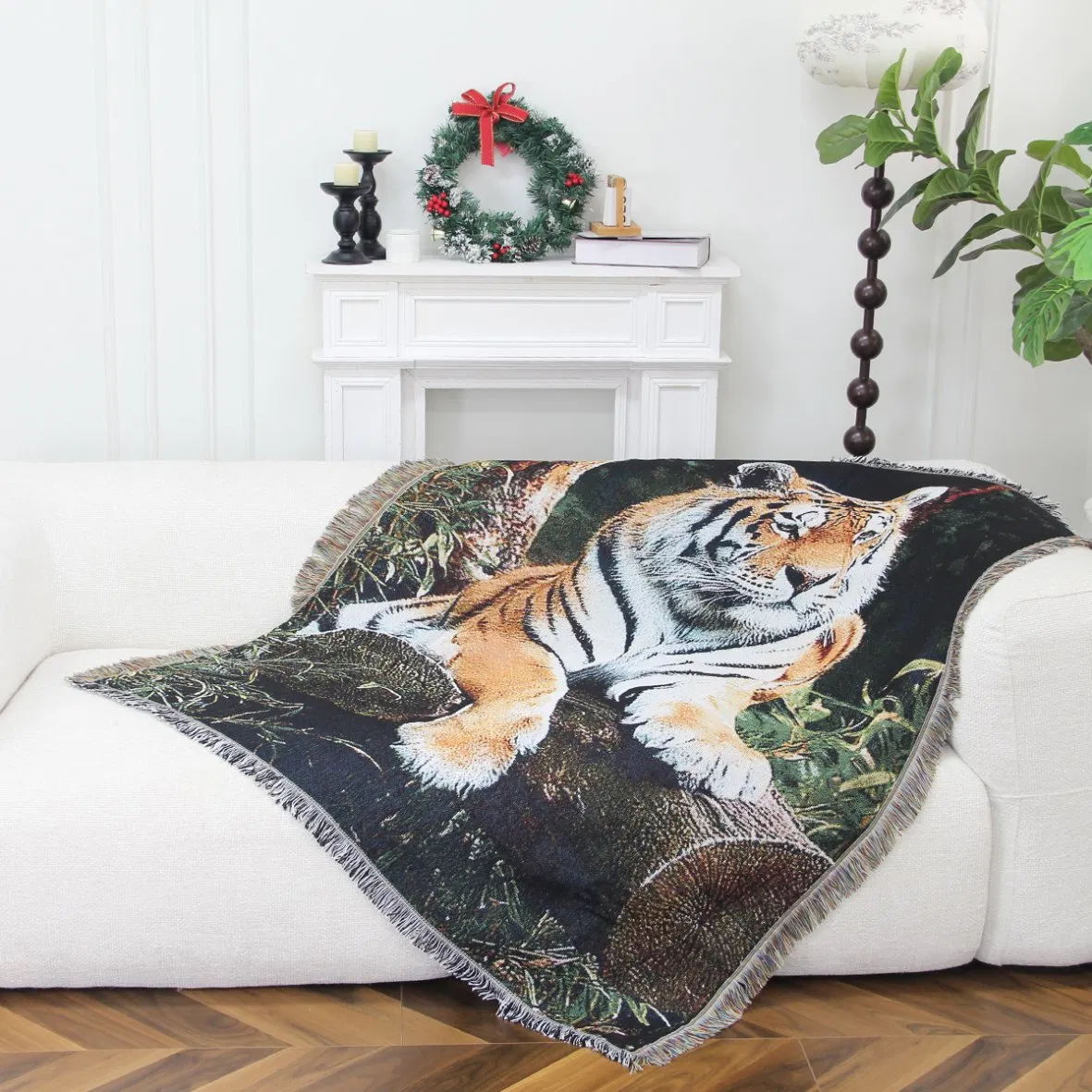 Low MOQ Custom Design Woven Tapestry Blanket with Custom Tapestry Jacquard Blanket for Various Uses