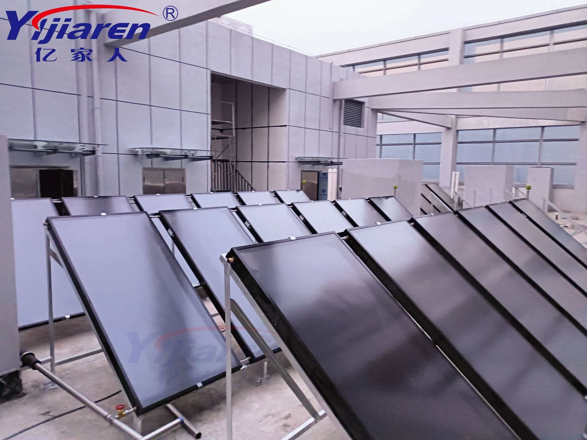 Плоский солнечный коллектор для нагрева воды под давлением