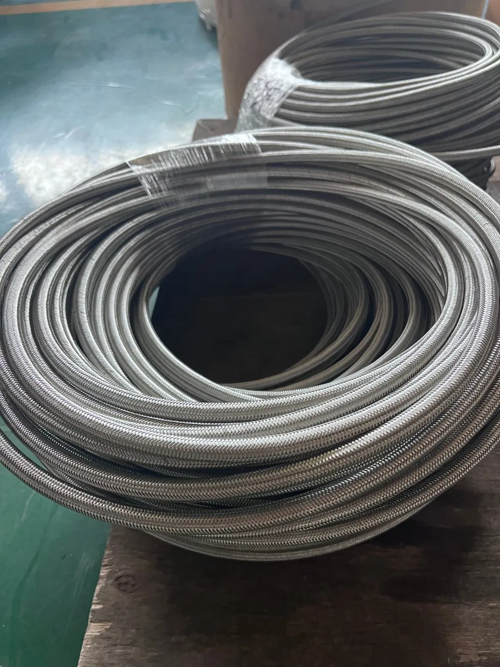 Гидравлический шланг SAE 100 R14 PTFE со стальной оплеткой