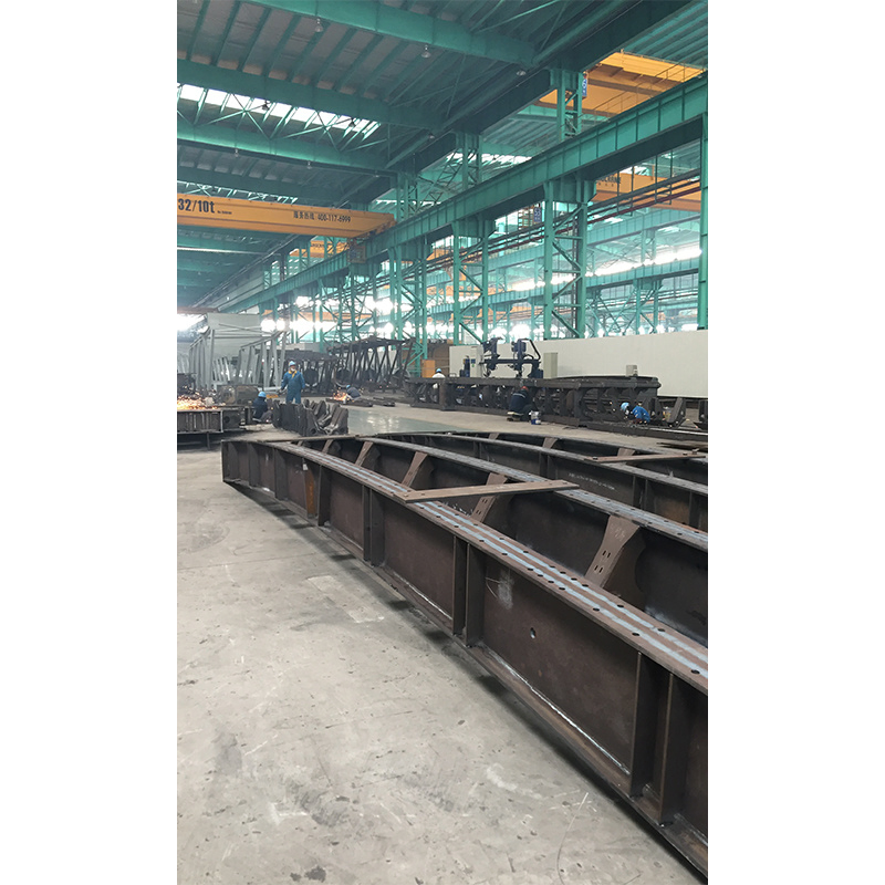 Custom Steel Structure and Welded Steel Beam for Prefabricated Components