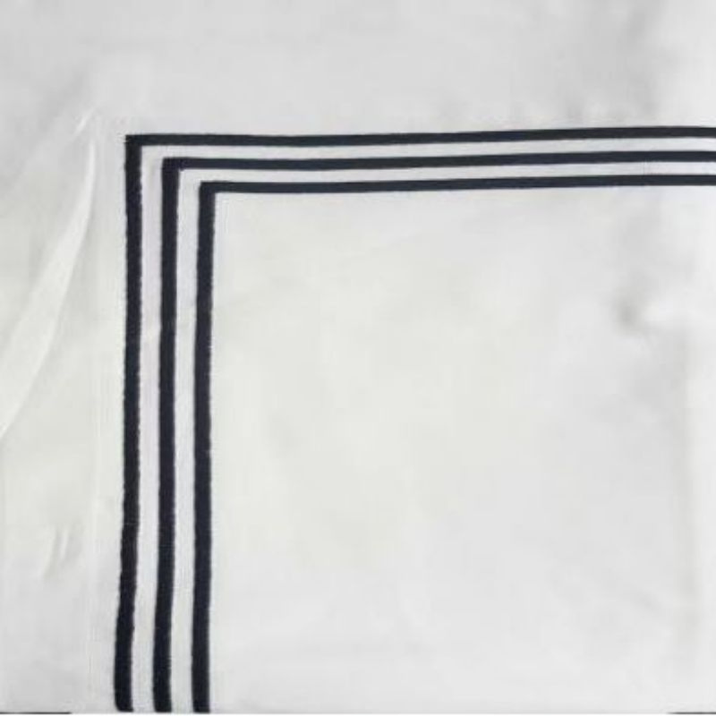 Premium Quality White 100% Cotton High Class Embroidery Duvet Quilt Comforter Cover Home Textile Customized Hotel Bedding Queen/King Size Bedding Set