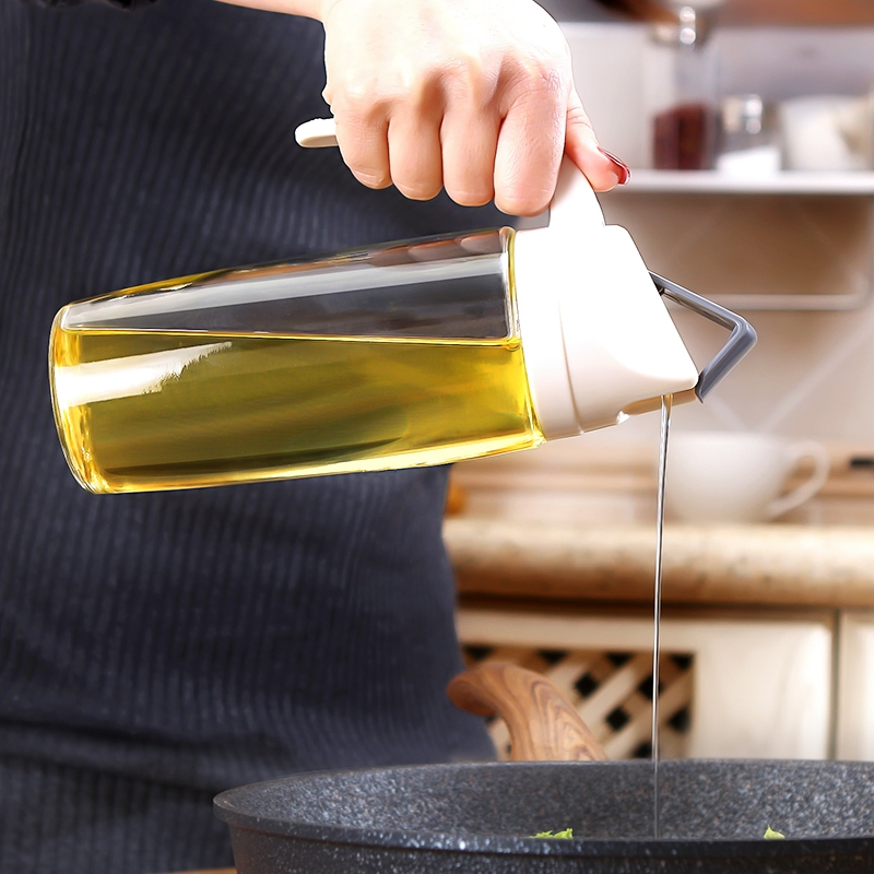 Factory Price Wholesale Empty Vinegar Glass with Spray Pourer Lid Olive Oil Bottle