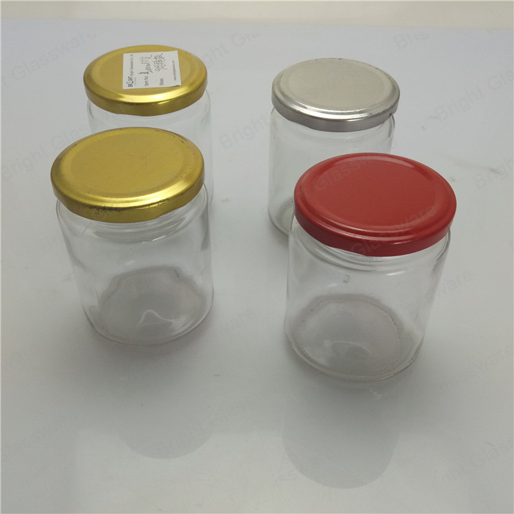 Стеклянная банка для меда с металлической крышкой