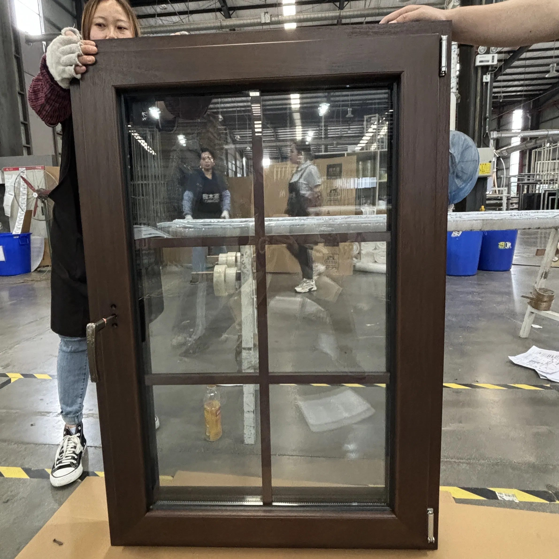 New Design Oak Wood Frame Aluminum Casement Window Soundproof for Apartment