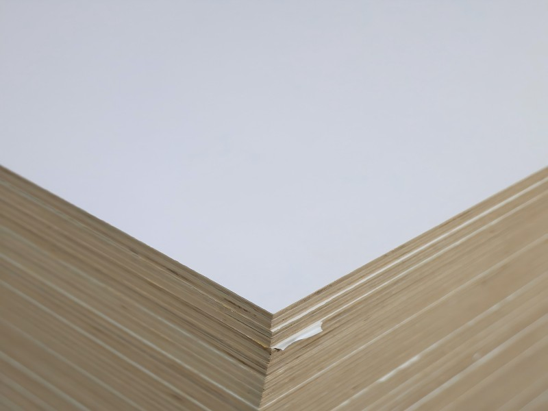 High Quality White Melamine Board Particle Board Chipboard/Plywood/MDF Board