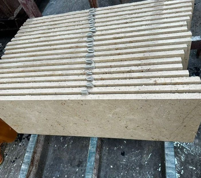 Beige/Grey/ Golden Beruit Limestone for Flooring and Wall Tile