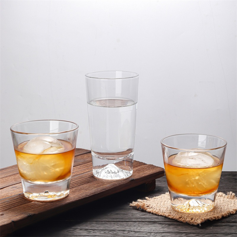 Бокал для виски с сакурой и Фудзи, золотой ободок