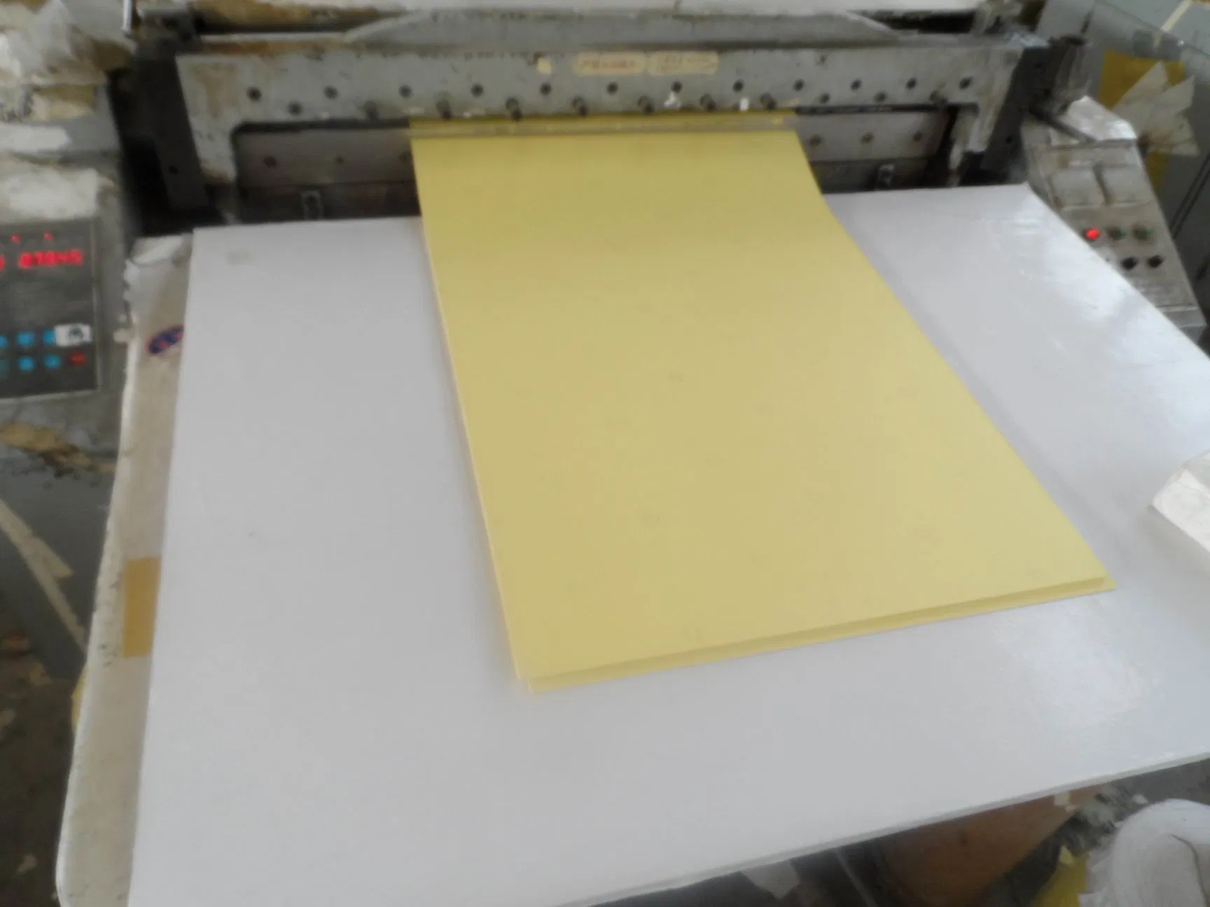80g Gloss Cast Coated Self Adhesive Paper