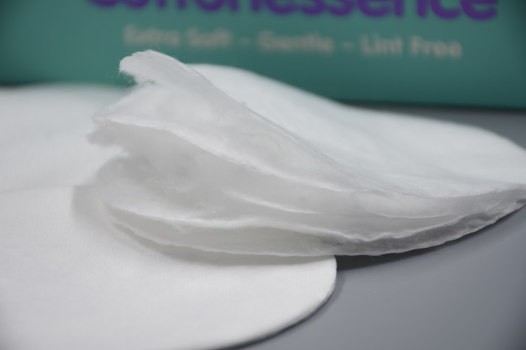 Disposable Round Cosmetic Facial Cotton Pads for Skin Cleaning Disposable Makeup Remover Pads