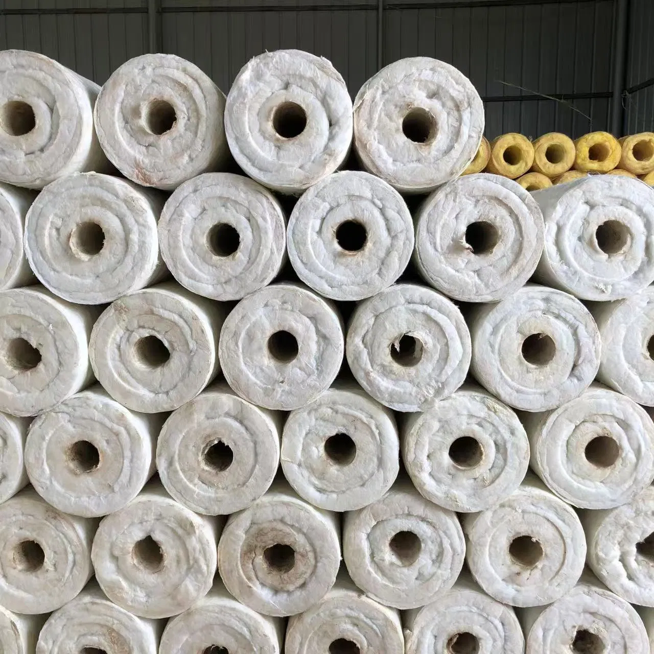 Durable Ceramic Fiber Insulation for 1050°C to 1260°C Working Conditions