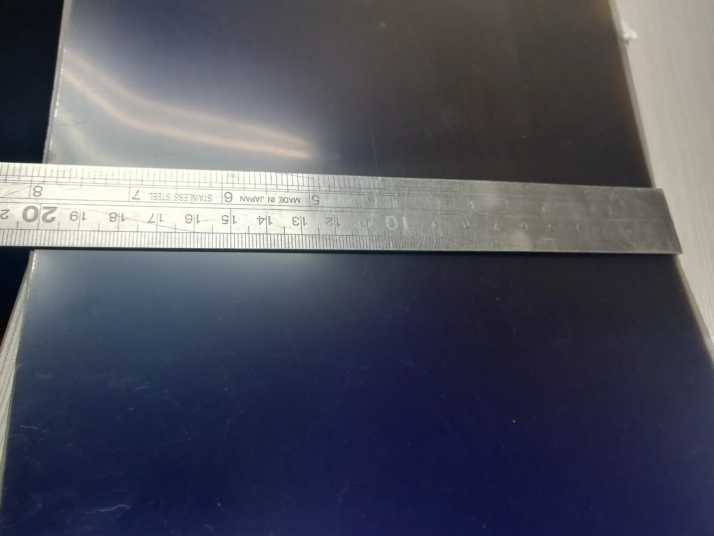 Поляризационная плёнка для экранов телевизоров LS34LP