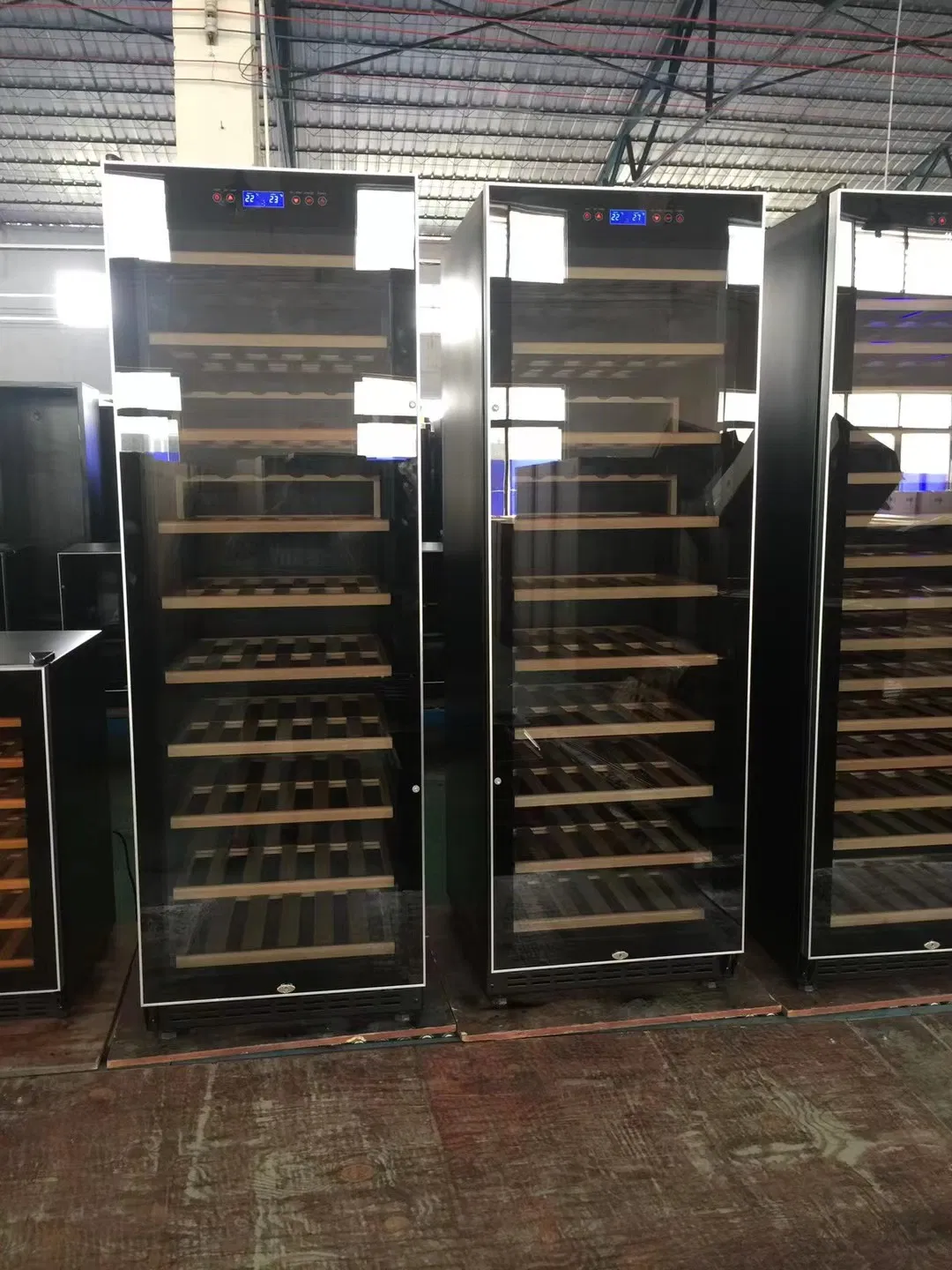 Transparent Glass Door Commercial Wine Display Cooler Compressor Cooling