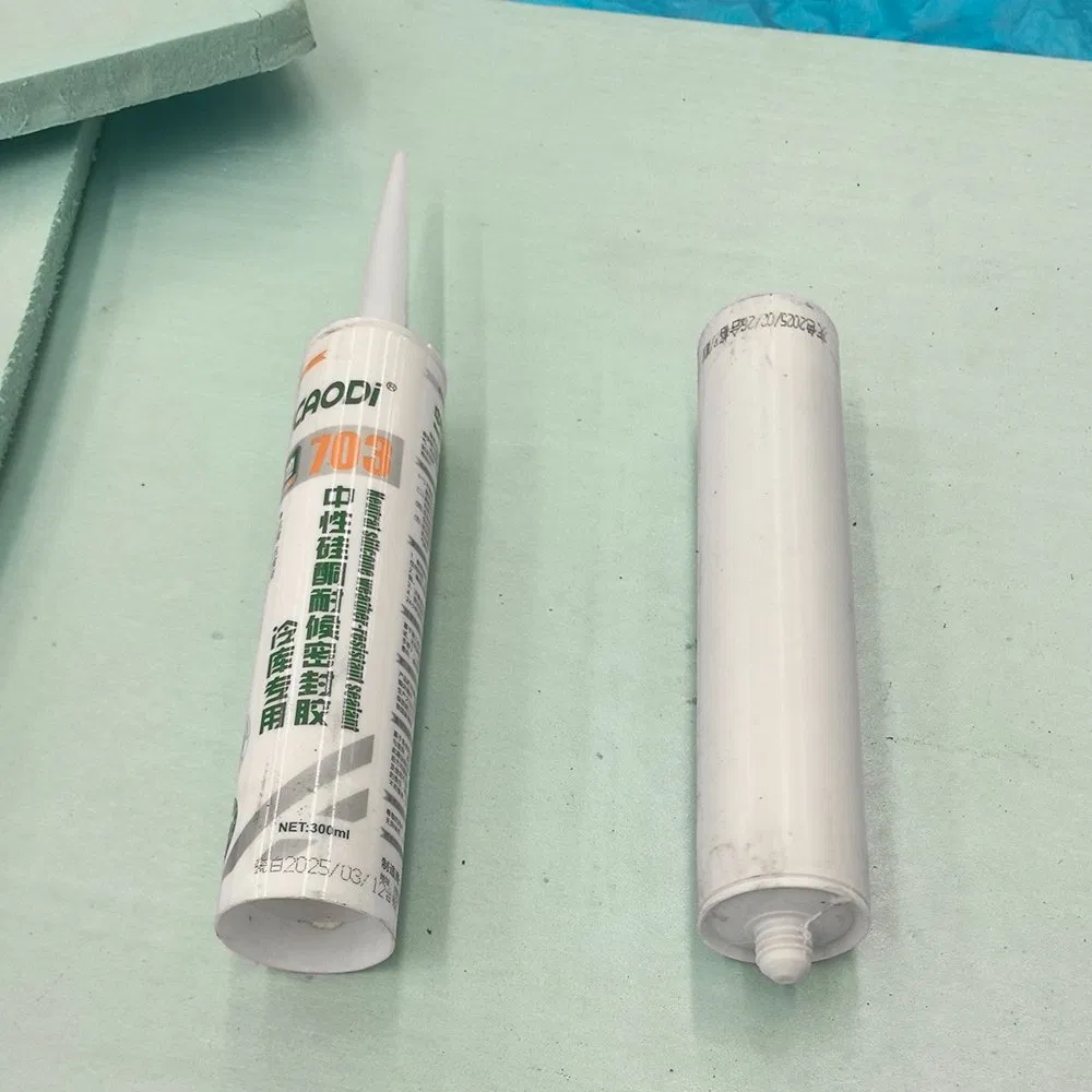PU Spray Super Adhesive Cold Solid Polyurethane Liquid Storage Glass Structural Silicone Prevents Cold Air Leakage Sealant Glue