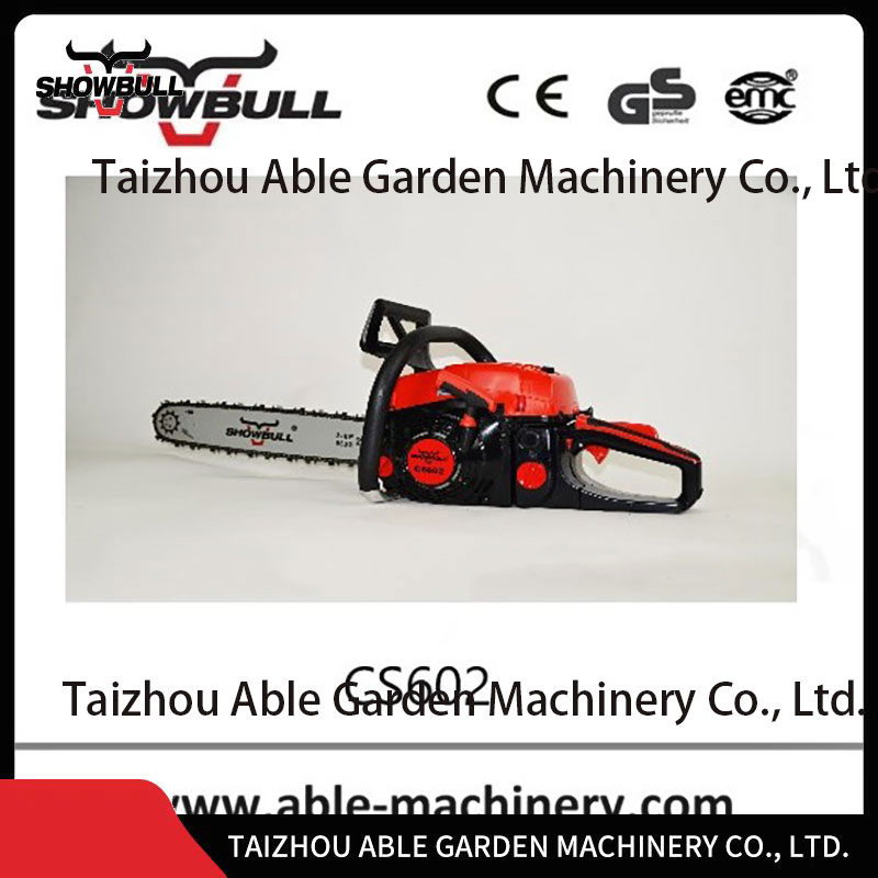 Outdoor Handheld Tool Pouring Cylinder Petrol Chain Saw