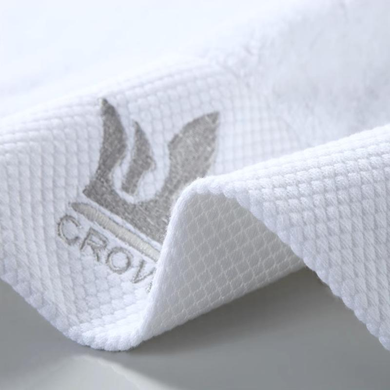 BSCI and Sedex 4p Certificated Factory Directly Sell Hotel 100% Cotton Luxury Towel with Customized Logo