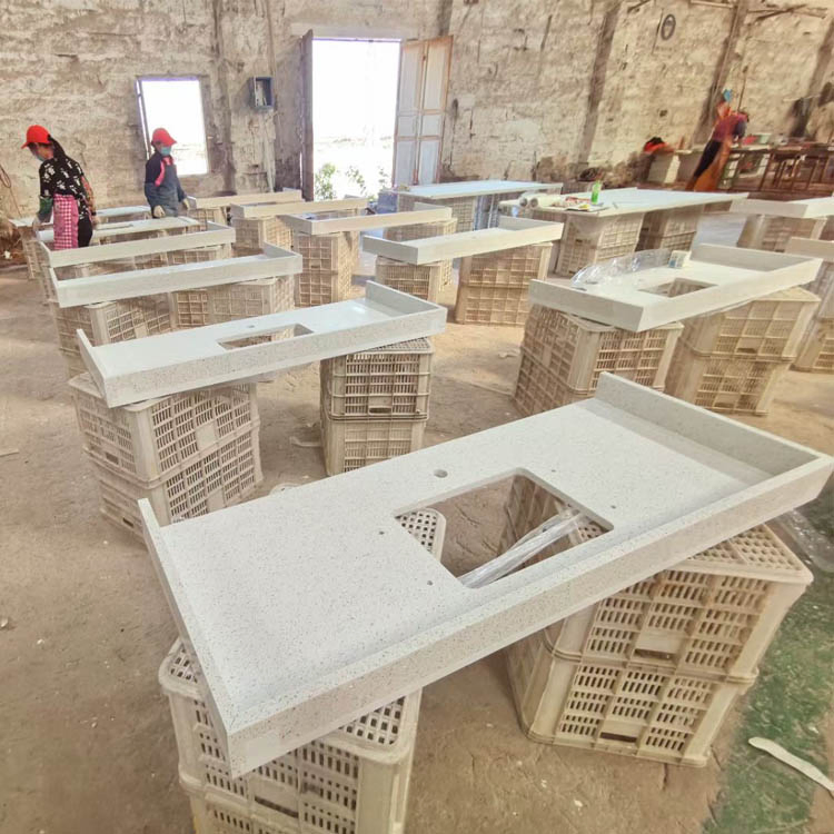 Factory Price Prefab White/Grey/Black/Brown Artificial Engineered Quartz Stone Countertop for Kitchen and Bathroom