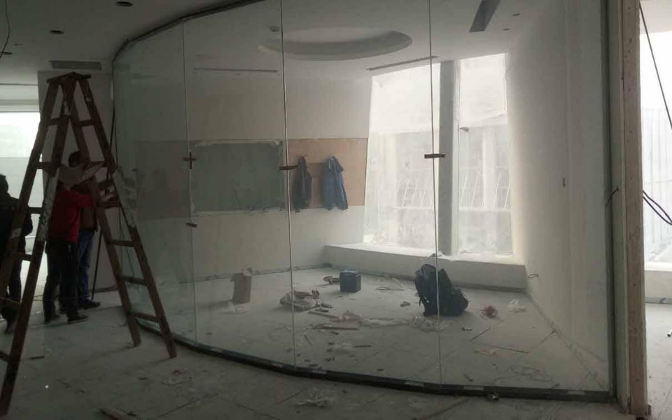 High-Toughness Energy-Saving Smart Film Glass 5mm/10mm/19mm for Buildings/Industrial/Residential Price