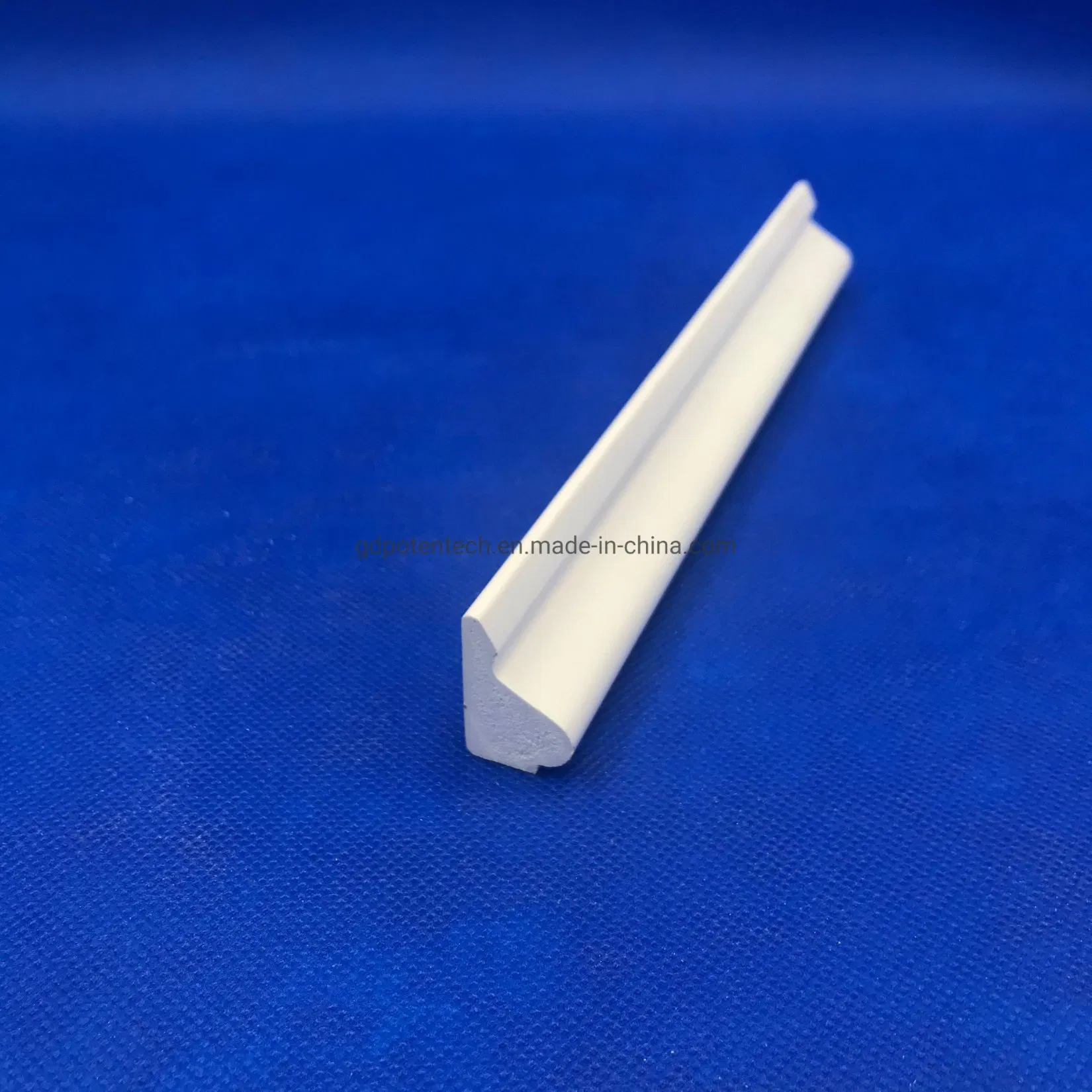 Waterproof Interior Exterior PVC Base Cap Moulding Profile for House Decoration