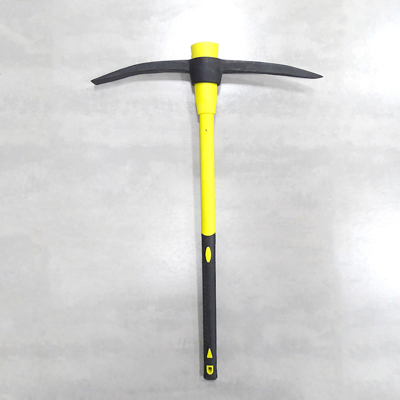 Factory Wholesale South America Africa Market Garden Pickaxe with Fiberglass Handle