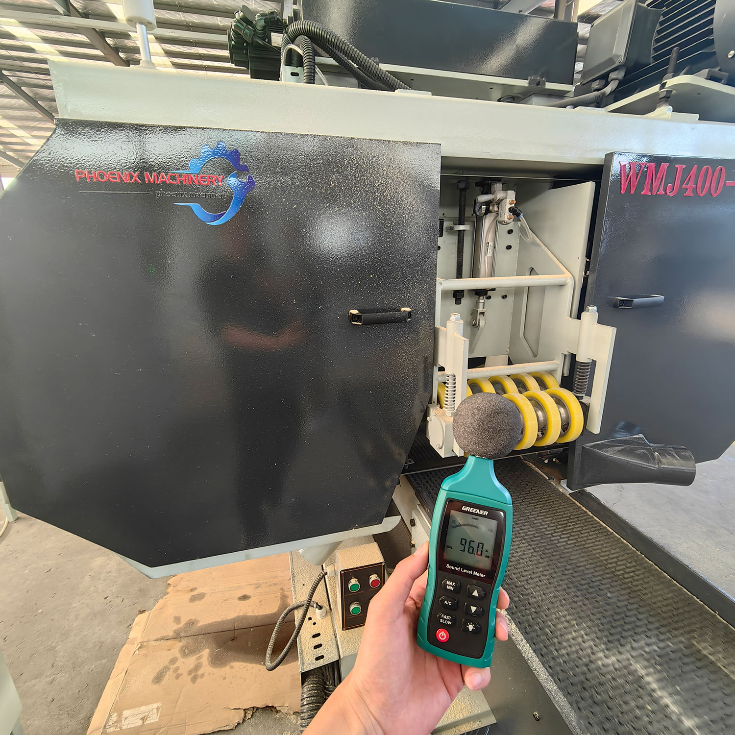 Станок ленточнопильный горизонтальный четырехпильный