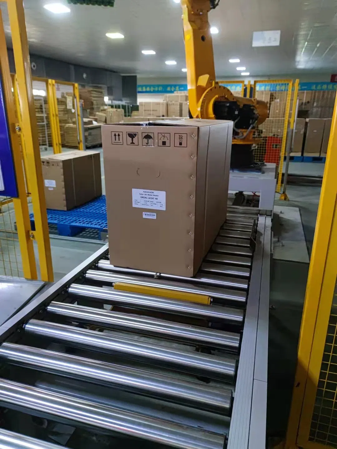 Тепловой насос для воды 500л с солнечной панелью