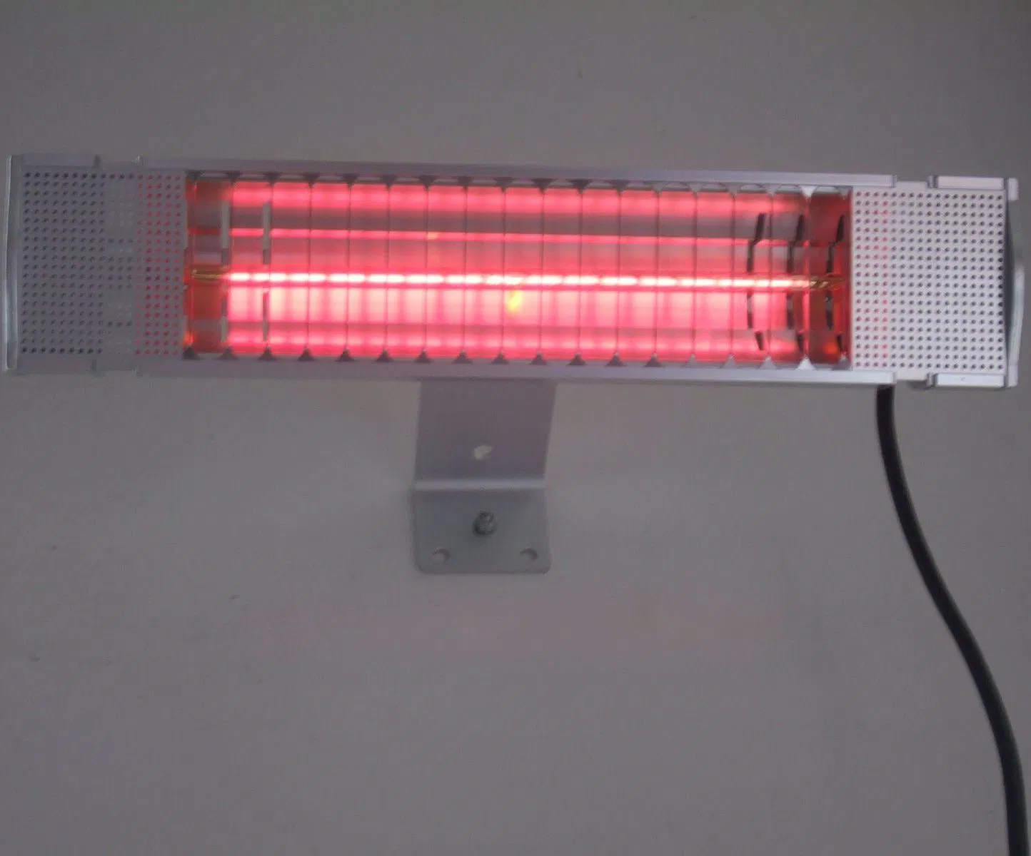 1500W Electric IP65 Patio Heater