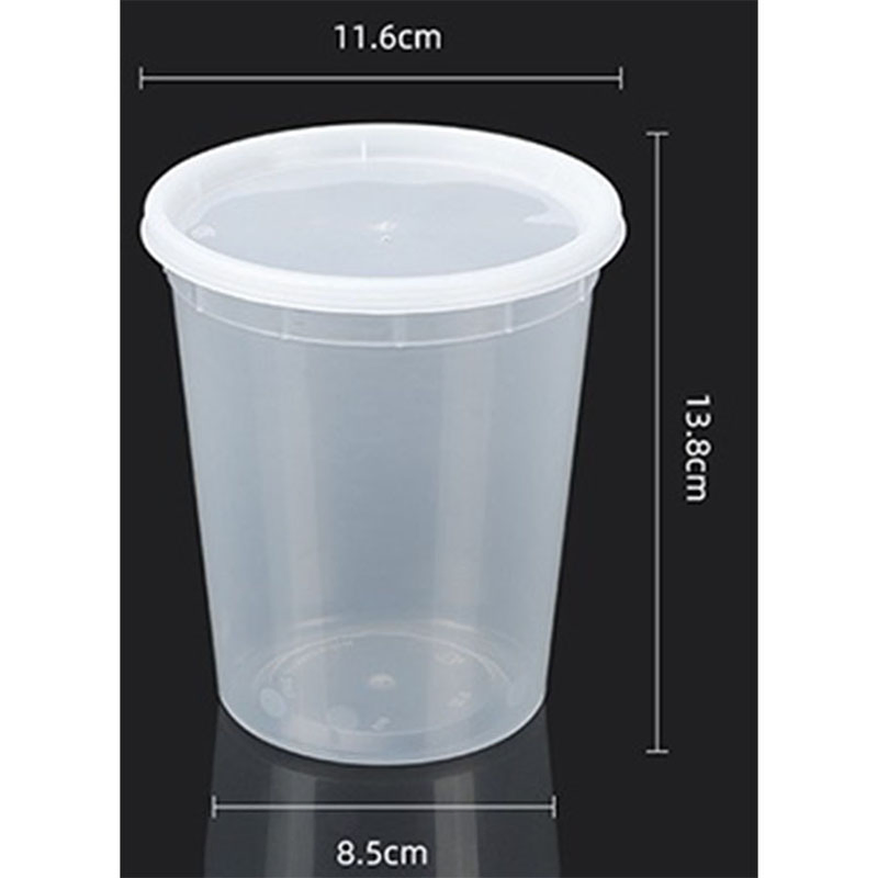 Пластиковые контейнеры для еды разных размеров