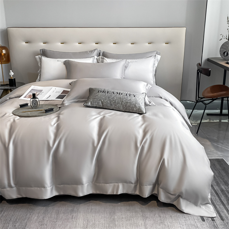 Комплект постельного белья из сатина King Size