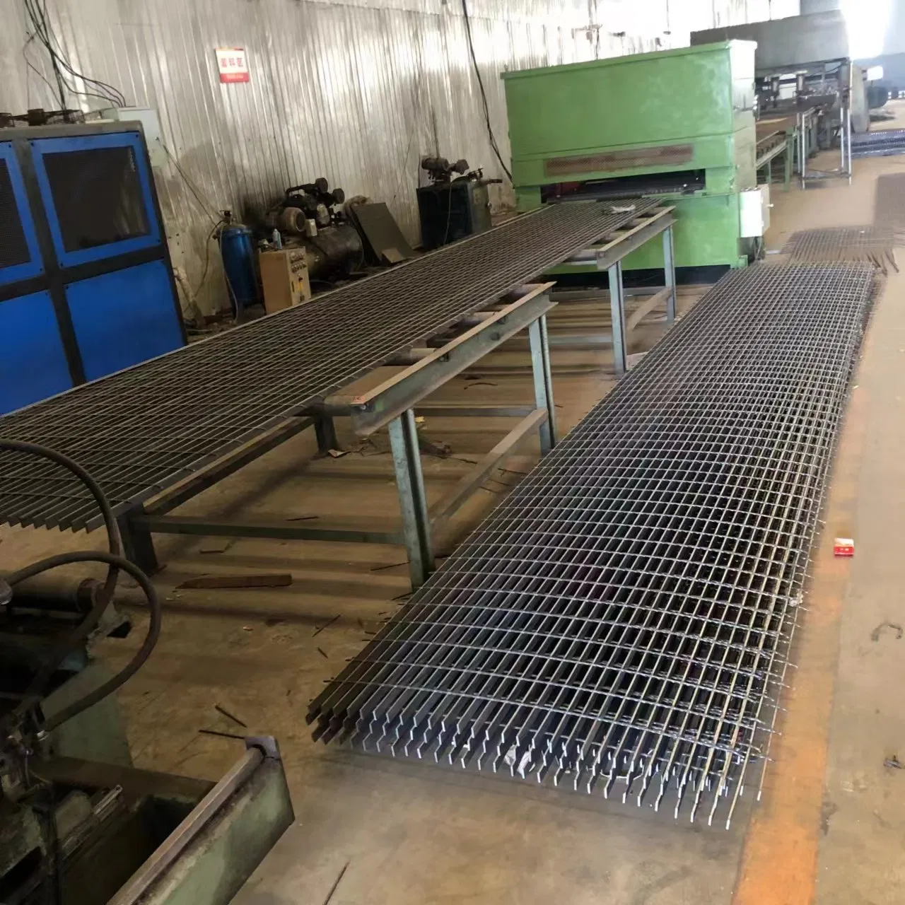 Standard Galvanized Anti-Slip Steel Grating Walkway Price