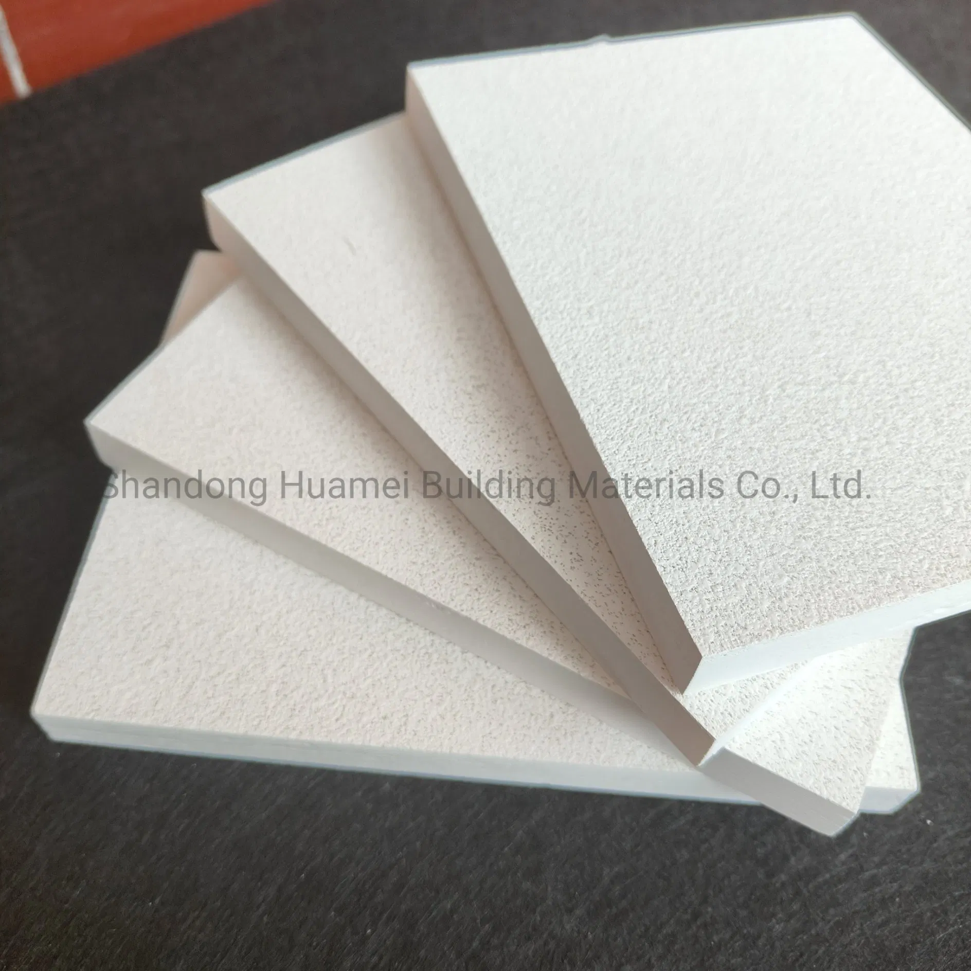 600*600mm Mineral Wool Ceiling Tiles Rock Wool Soundproof 1200*600mm Suspended Ceilings