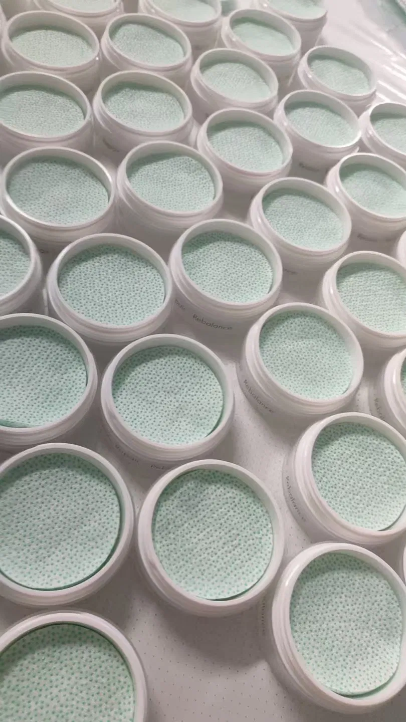 OEM Eco-Friendly Remove Makeup Facial Cleaning Toner Pad for Optimal Skin Care