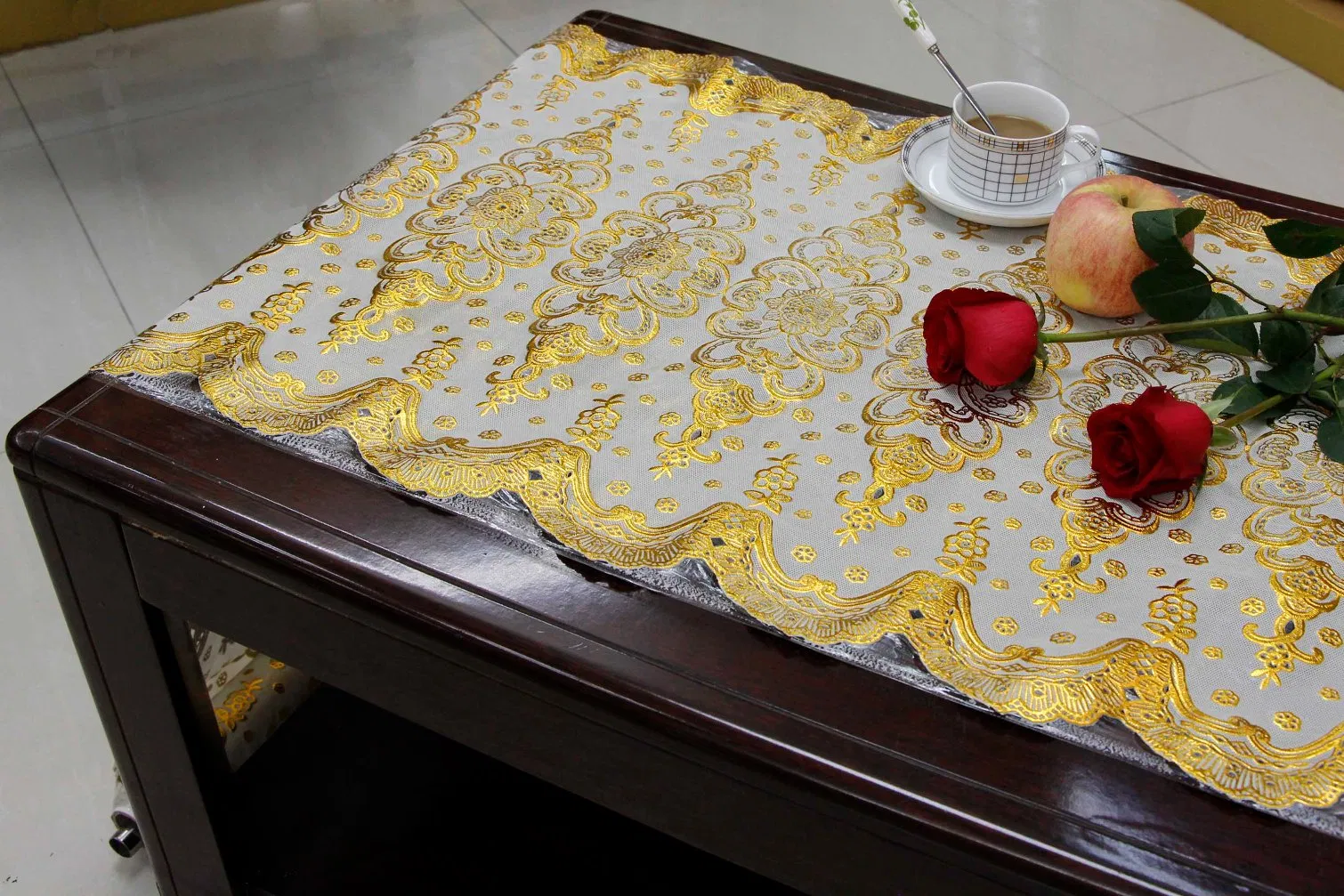 Vinyl Golden&Silver PVC Lace Runner/Table Doilies in Rolls
