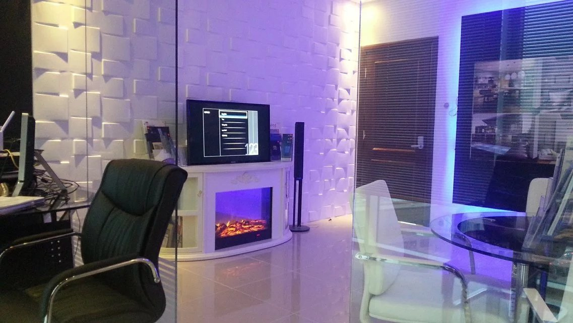 65 Inch TV Auto Lift Screen Mount