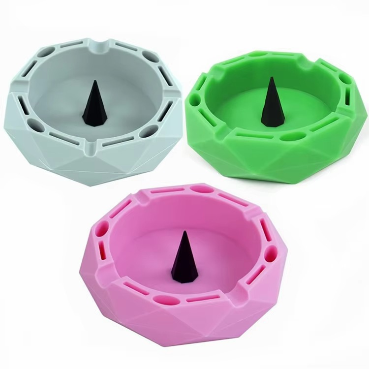 Low MOQ High Temperature Heat Resistant Cigarettes Silicone Ashtray Cigar Ashtray Silicone Ash Tray