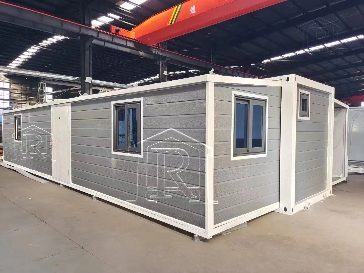 Sandwich Panel Prefabricated Portable Luxury Shipping Expandable Container House for Single Apartment