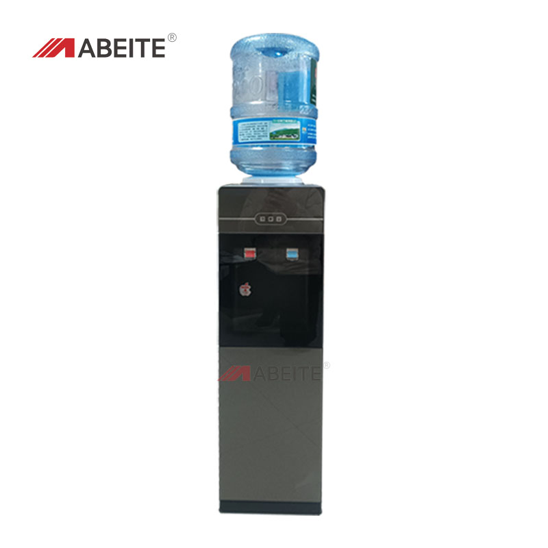 China Factory 2 Taps Water Dispenser with Compressor