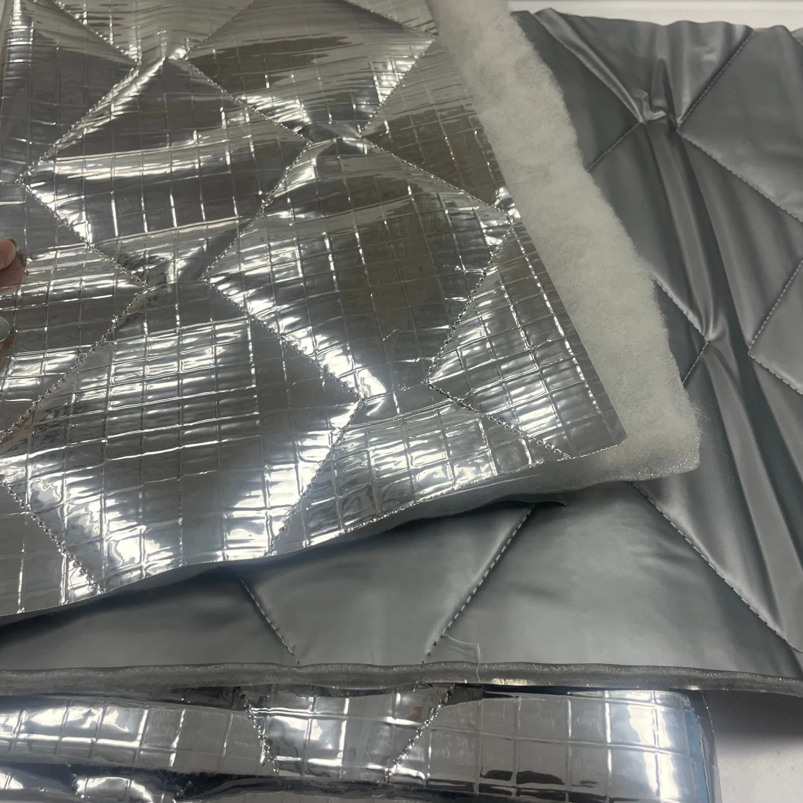 Cuctomized Multi Layer Heat Insulation Material Window Thermal Screens for Car with All Sizes and Shapes