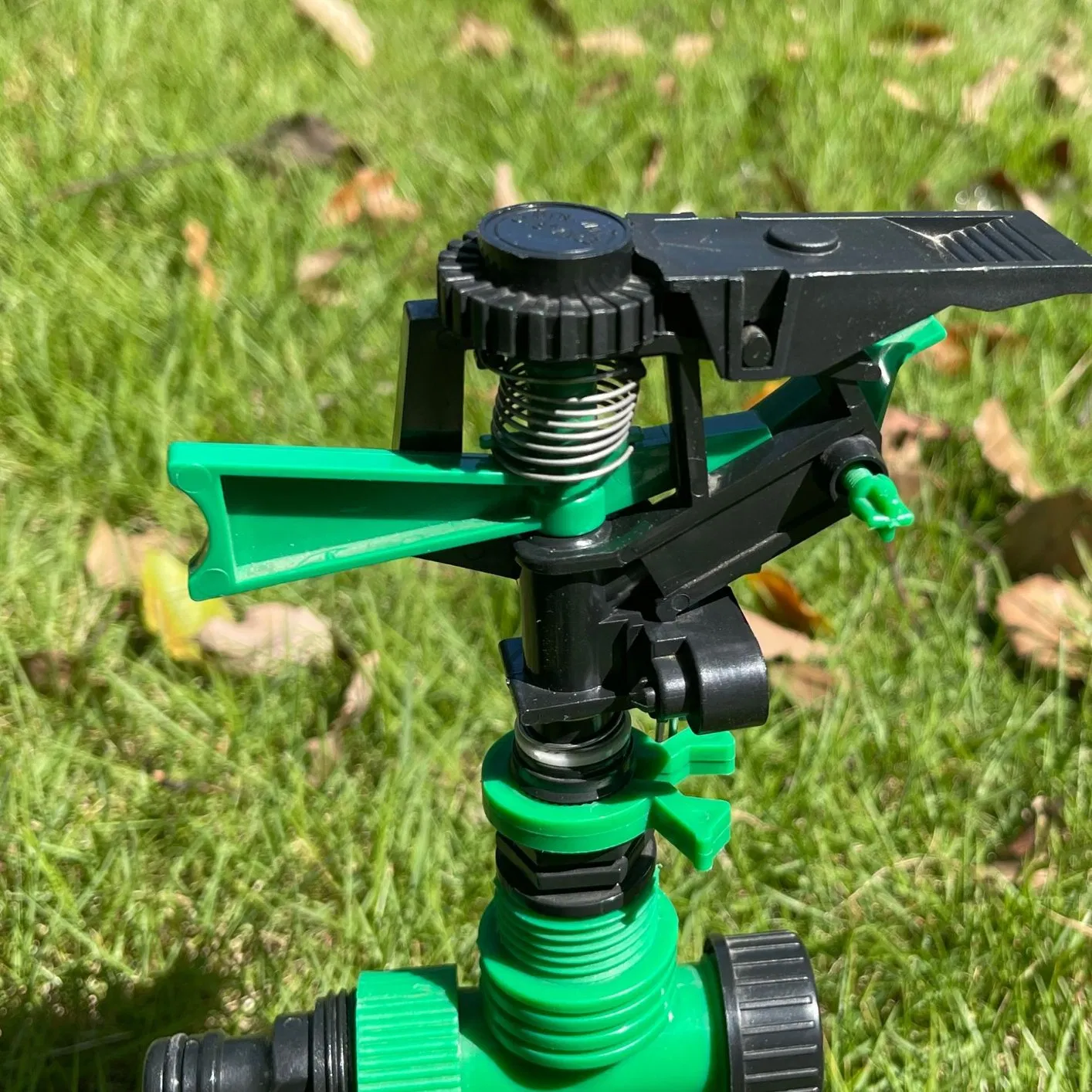 Hautine High Quality Plastic Impulse Sprinkler with Plastic 2-Way Spike