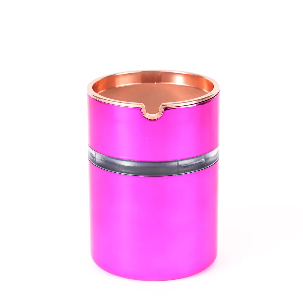 Wholesale Portable Minimalist Cheap Price Shining Plastic Car Cigarette Ashtray with Light
