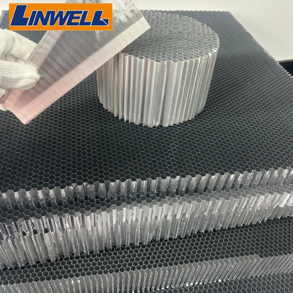 Micropore Aluminum Honeycomb Core Aluminum Honeycomb Core Glue