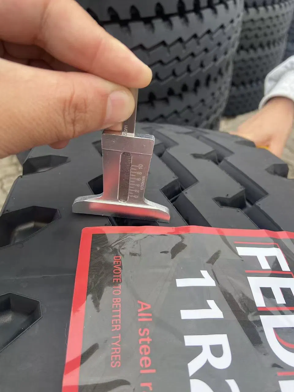 Грузовая шина 11r22.5 Heavy-Duty для максимальной нагрузки