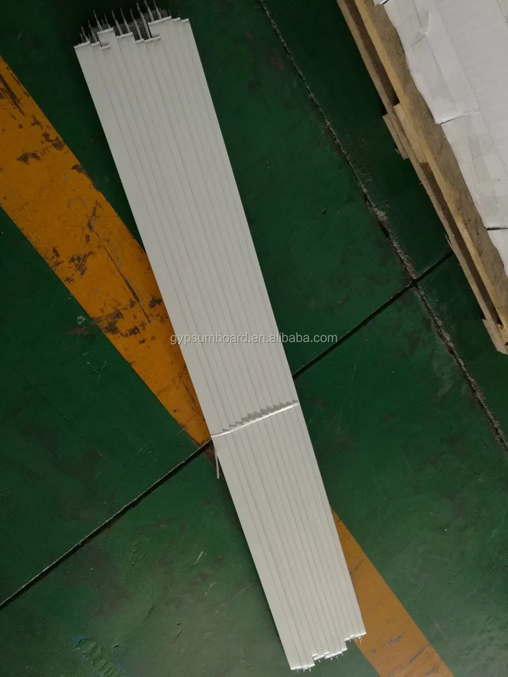 Quality Indoor Decoration Ceiling T Grid/T Bar