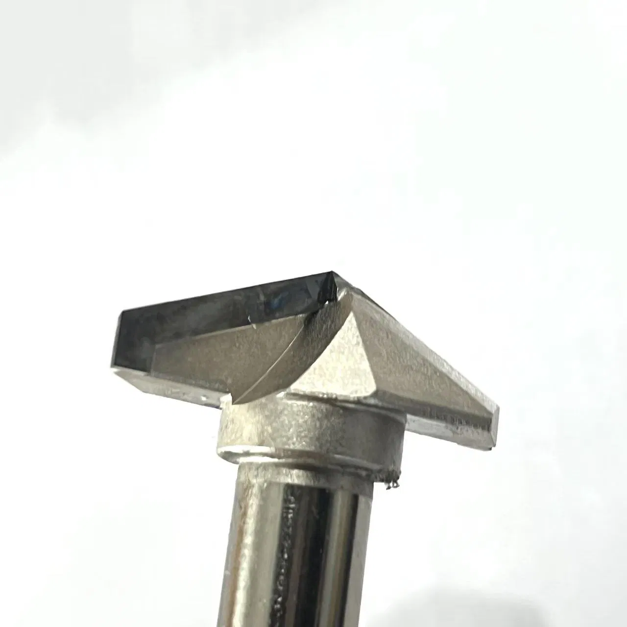 Фреза алмазная спиральная 135V D40 Z2 для фрезерных станков