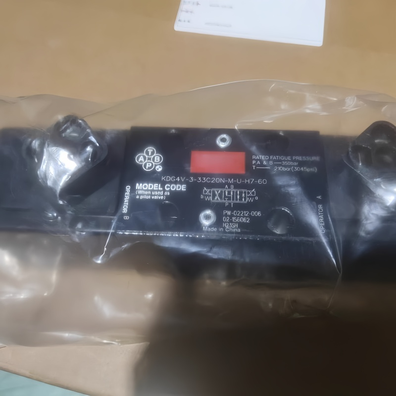 Гидравлический распределительный клапан KDG4V-3-33C20N
