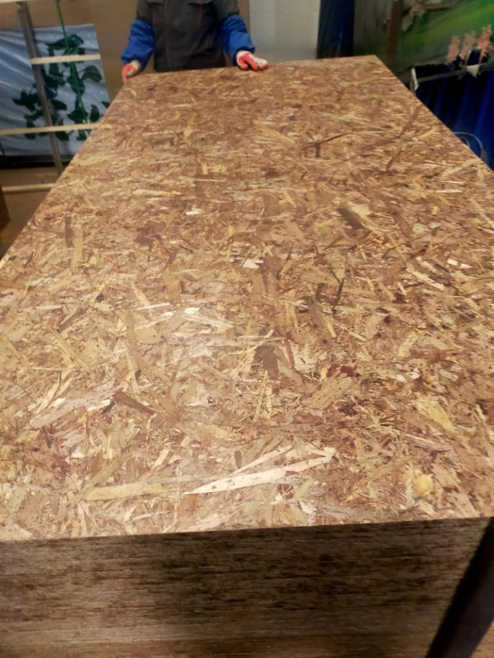 Consmos All Pine Waterproof 4*8FT OSB2/3/4/Mdi Oriented Strand Board for Furniture