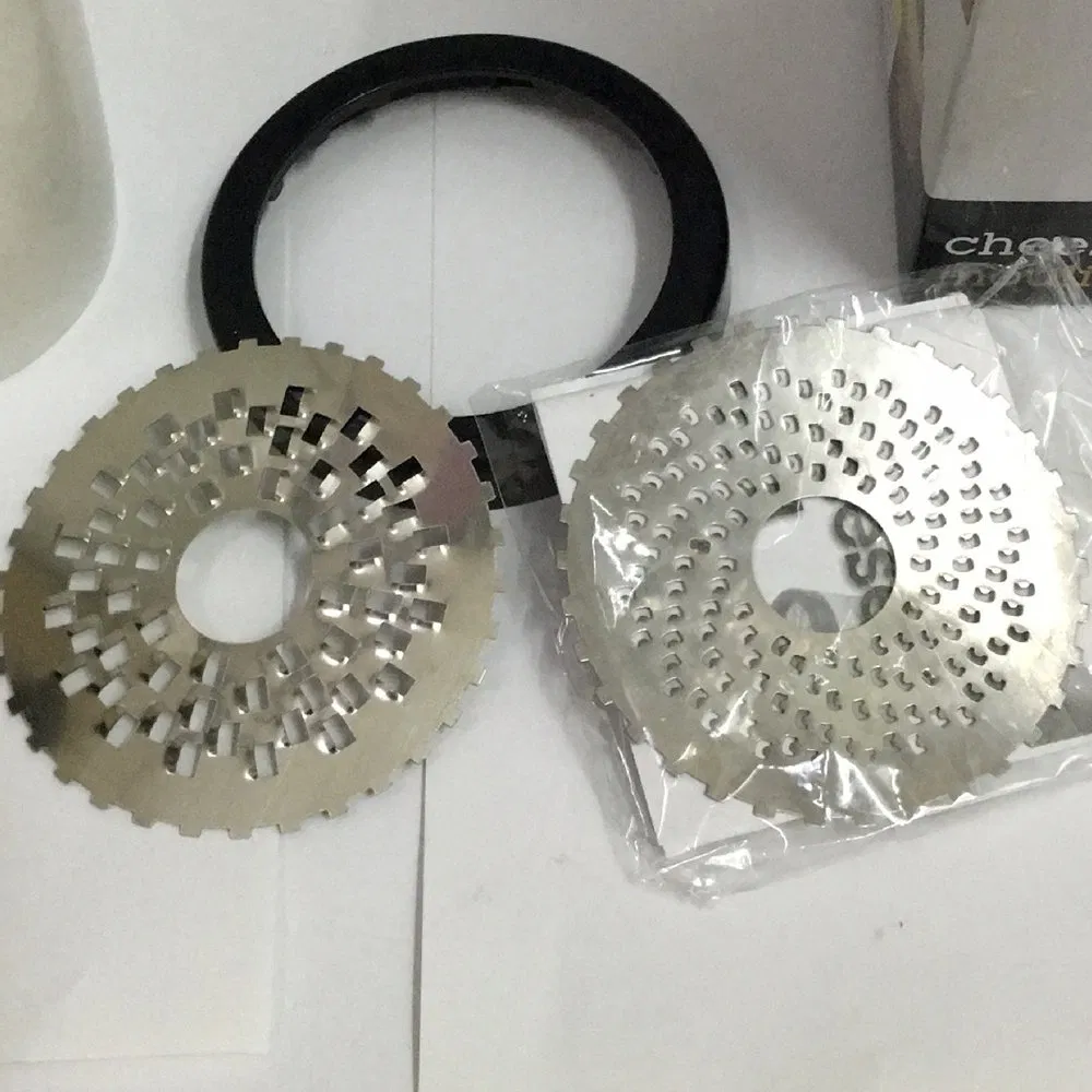 Cheese Grater Cheese Mill Handheld Grinder Mill Baking Tools Kitchen Gadget by Hand Cheese Slicer Cheese Cutter Cheese Tools Wbb10161