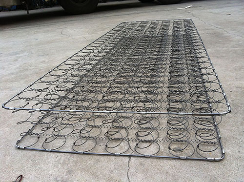 Queen Size Continuous Spring System for Mattress Support