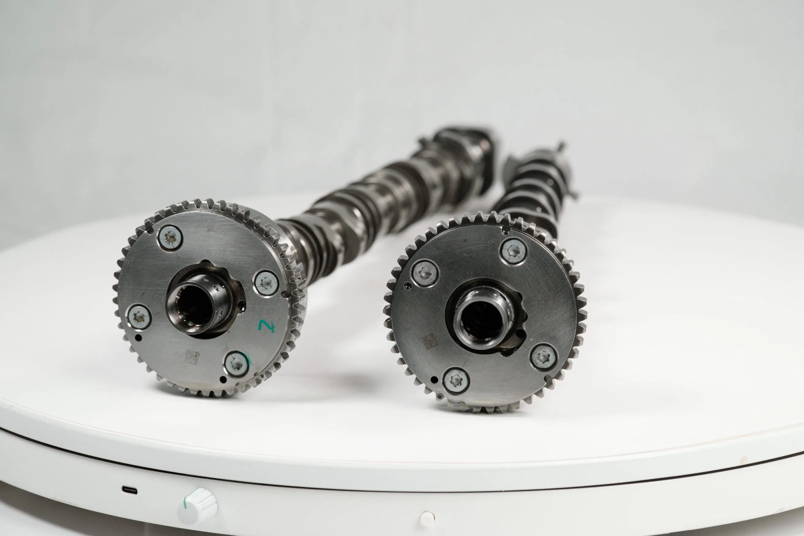 Распредвал впускной и выпускной EA888 для Audi 1.8