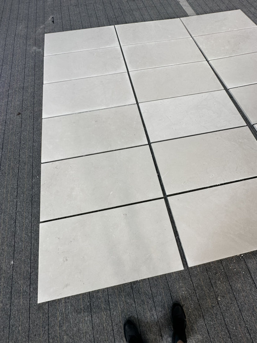 Honed White Limestone Tile for Wall and Flooring