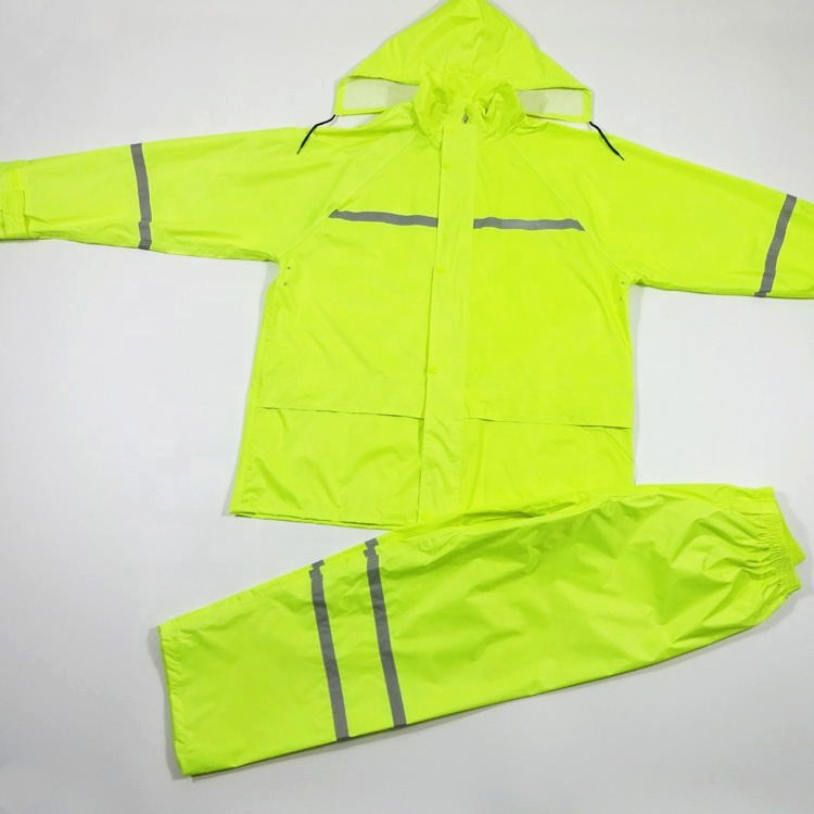 Reflective Lightweight Fluorescent Green PVC Waterproof Raincoat
